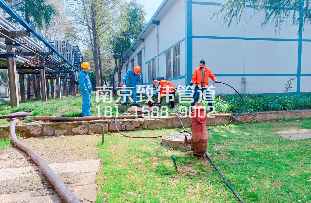 360白鹭石化工厂管道清洗